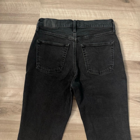 Everlane Original Cheeky Jean Black - Picture 6 of 6